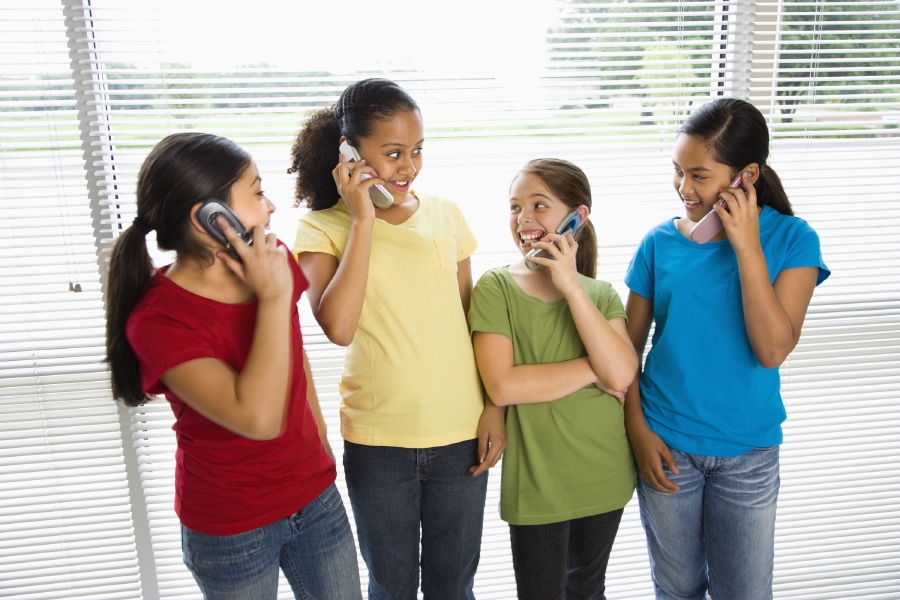 kids cell phones